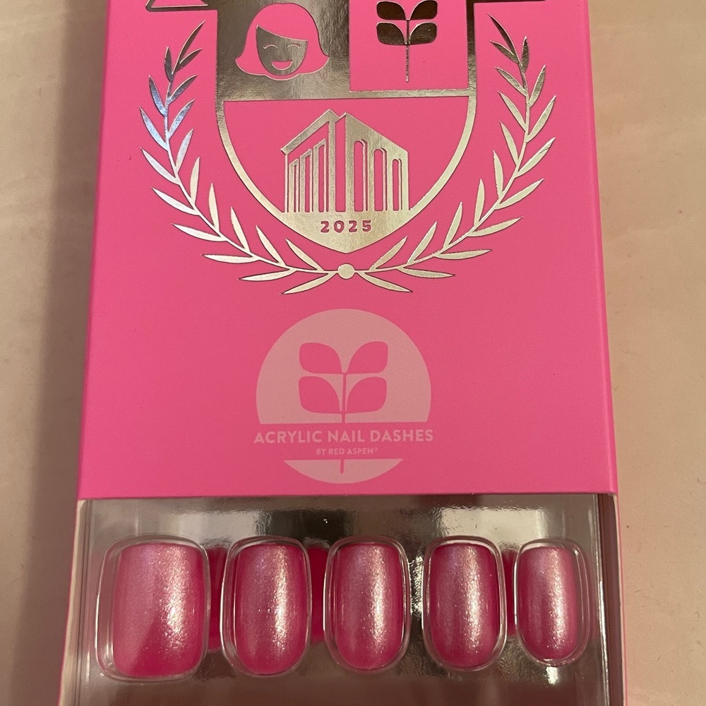 Pink Press-On Nails